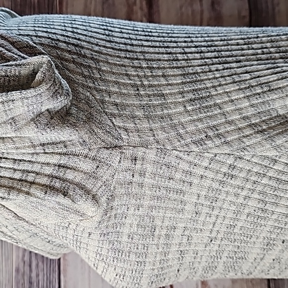 SAGE GRAY MARBLED ASEMTRYCAL COWL NECK LIGHTWEIGHT PULLOVER TOP TUNIC - Picture 4 of 12